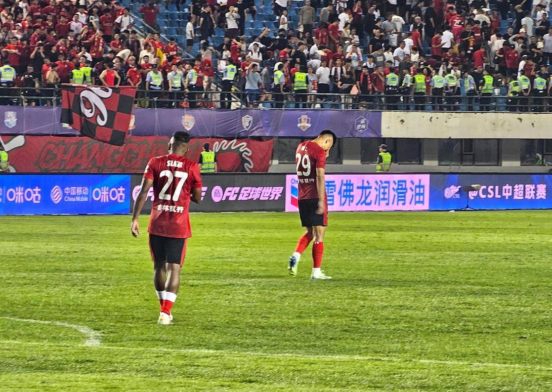 运动员不仅